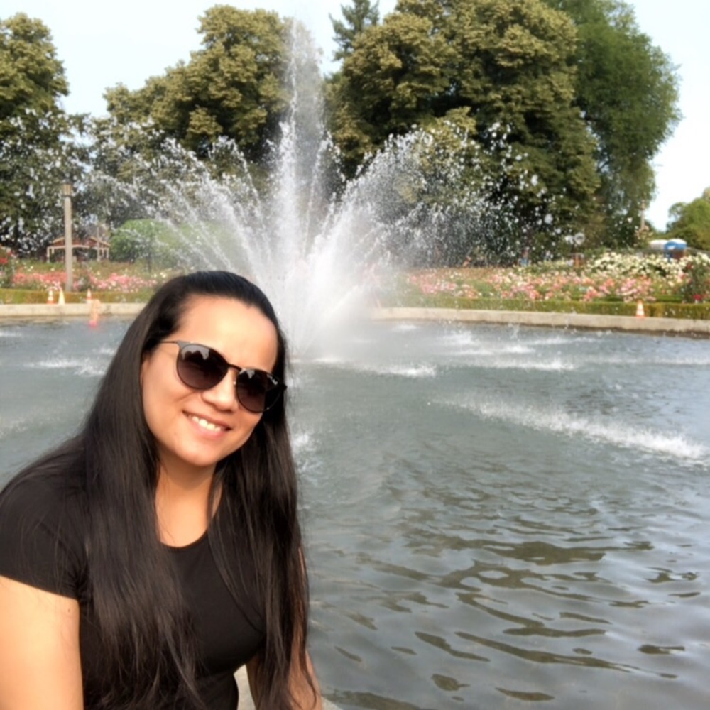 Meet your Posher, Maybeli